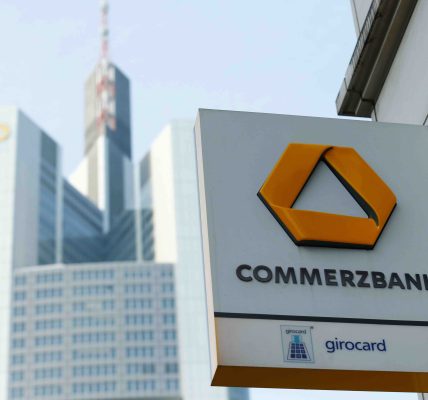 Commerzbank Unicredit merger