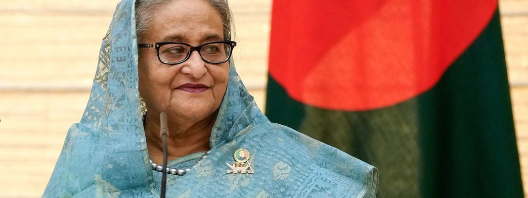 dhaka urges indian newspaper