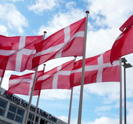 Denmark moves to challenge legal barriers to deportations